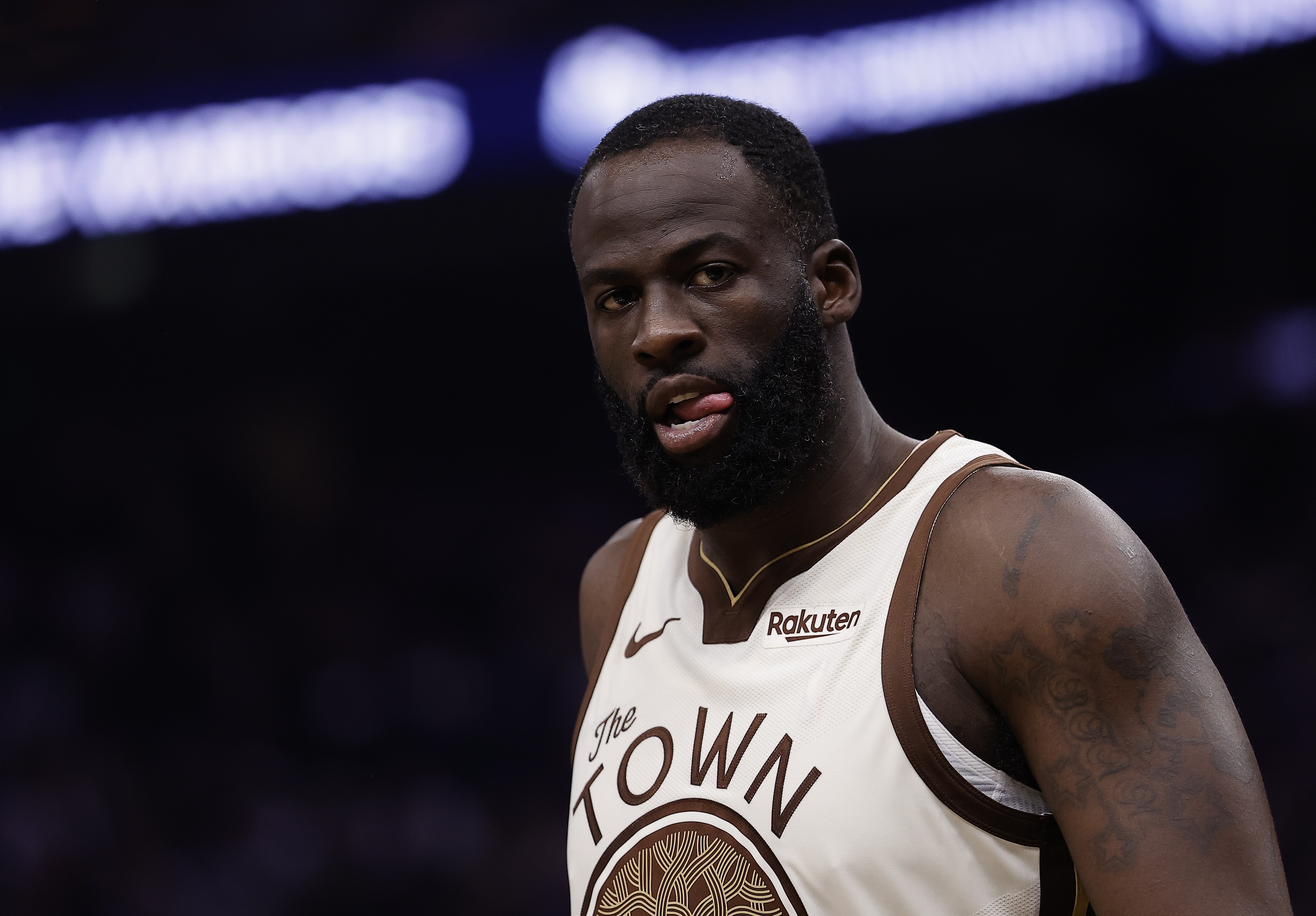 华体会官网-追梦：防守超级球星不是要锁死对手 关键是我能阻止他多少次出手